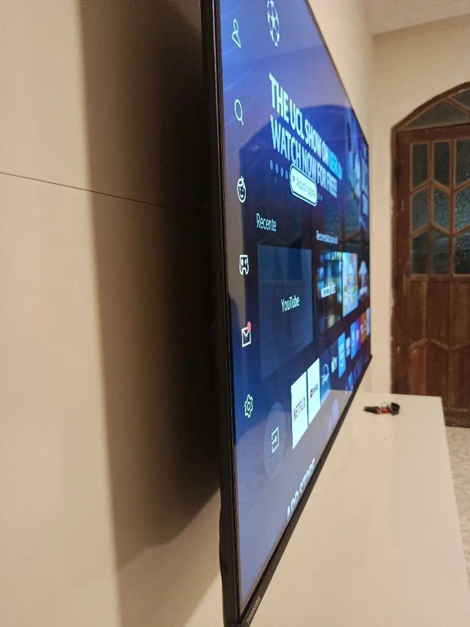 SMART TV COM COMANDO DE VOZ444716969970247682