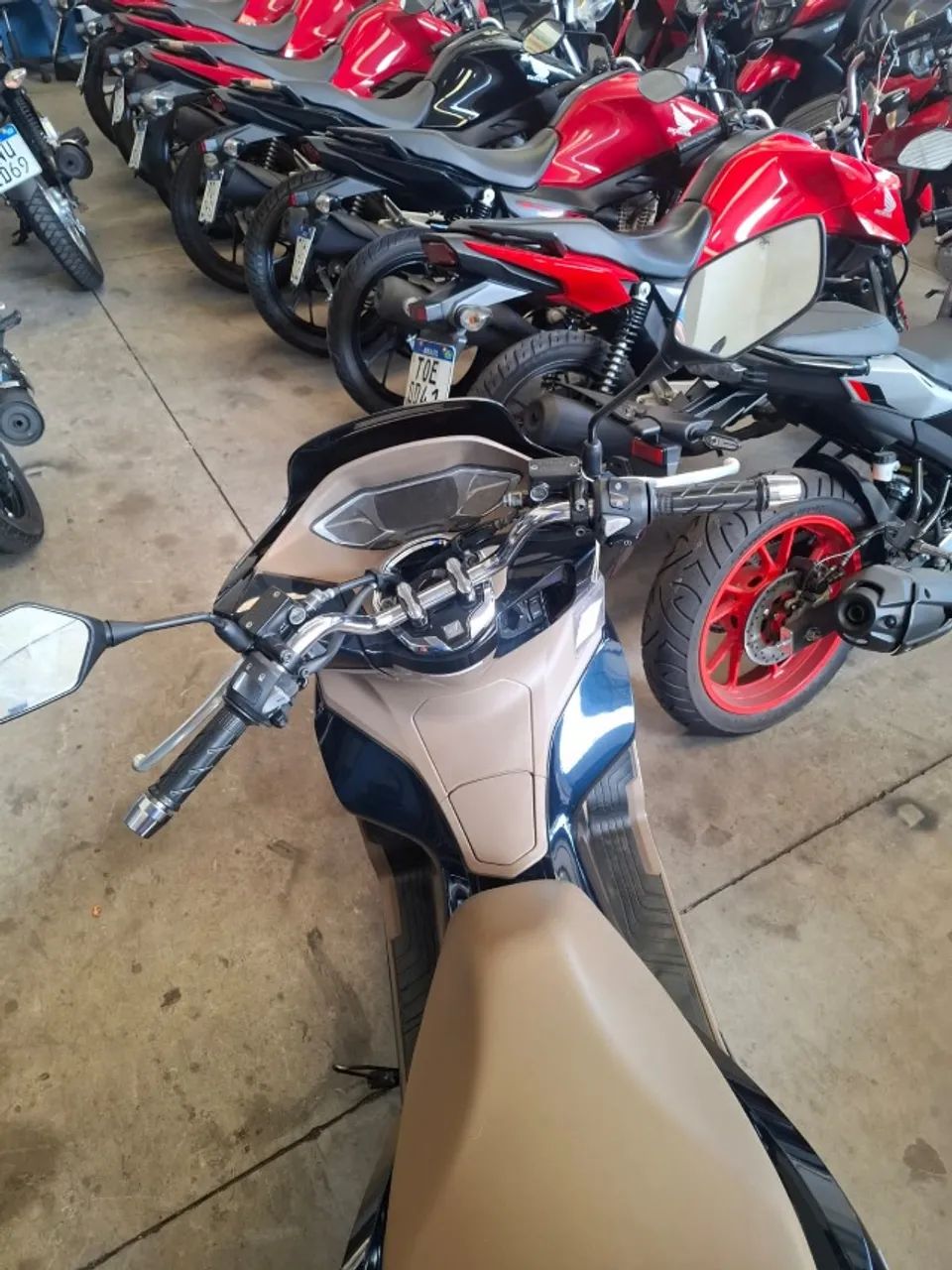 Honda PCX 2025 - Foto 5