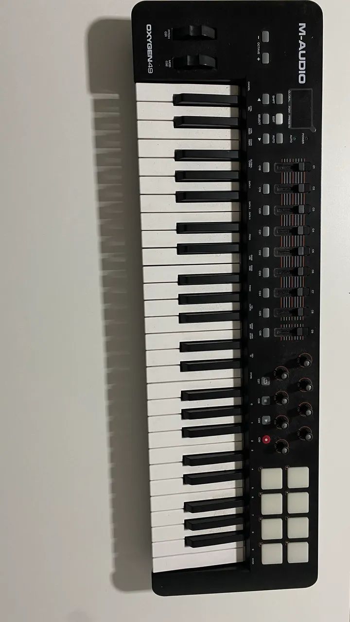 Teclado Controlador M Audio Oxygen 49 - Foto 4