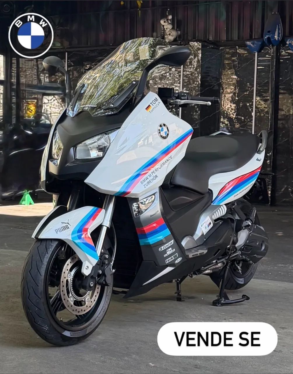 BMW scooter 