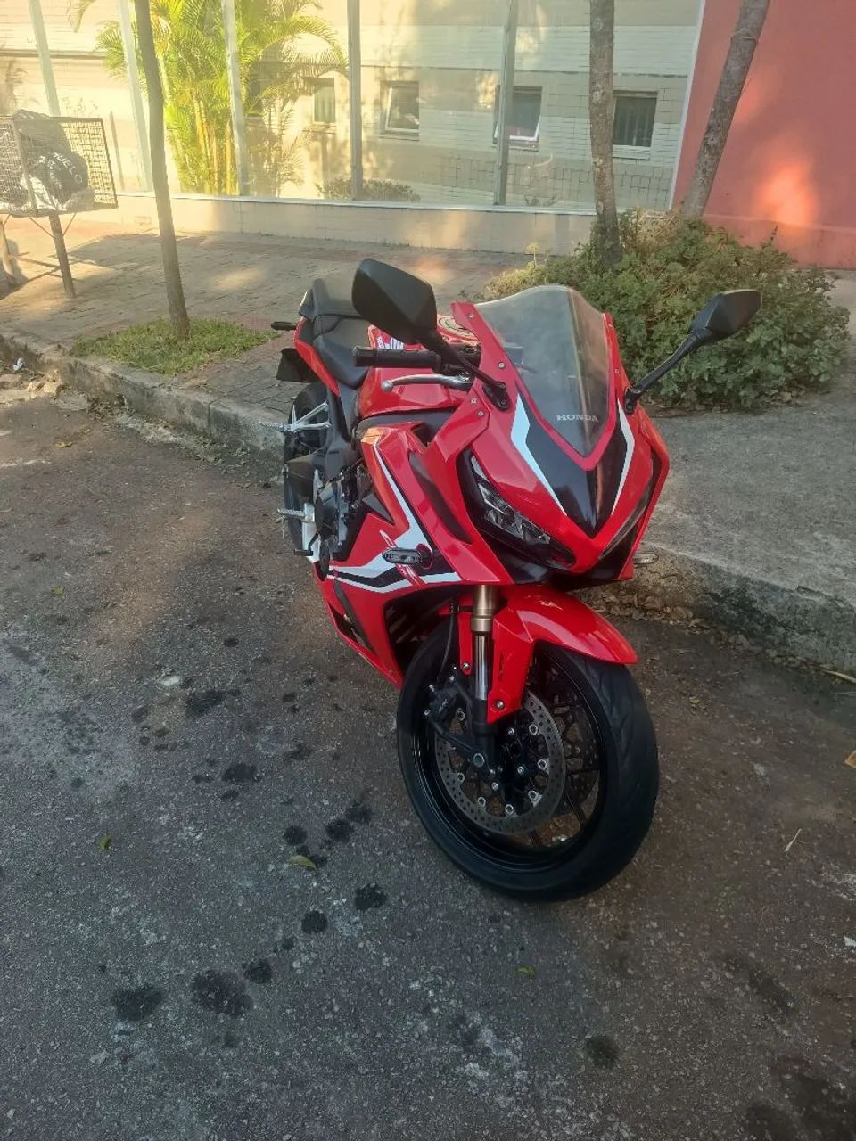 CBR 650r