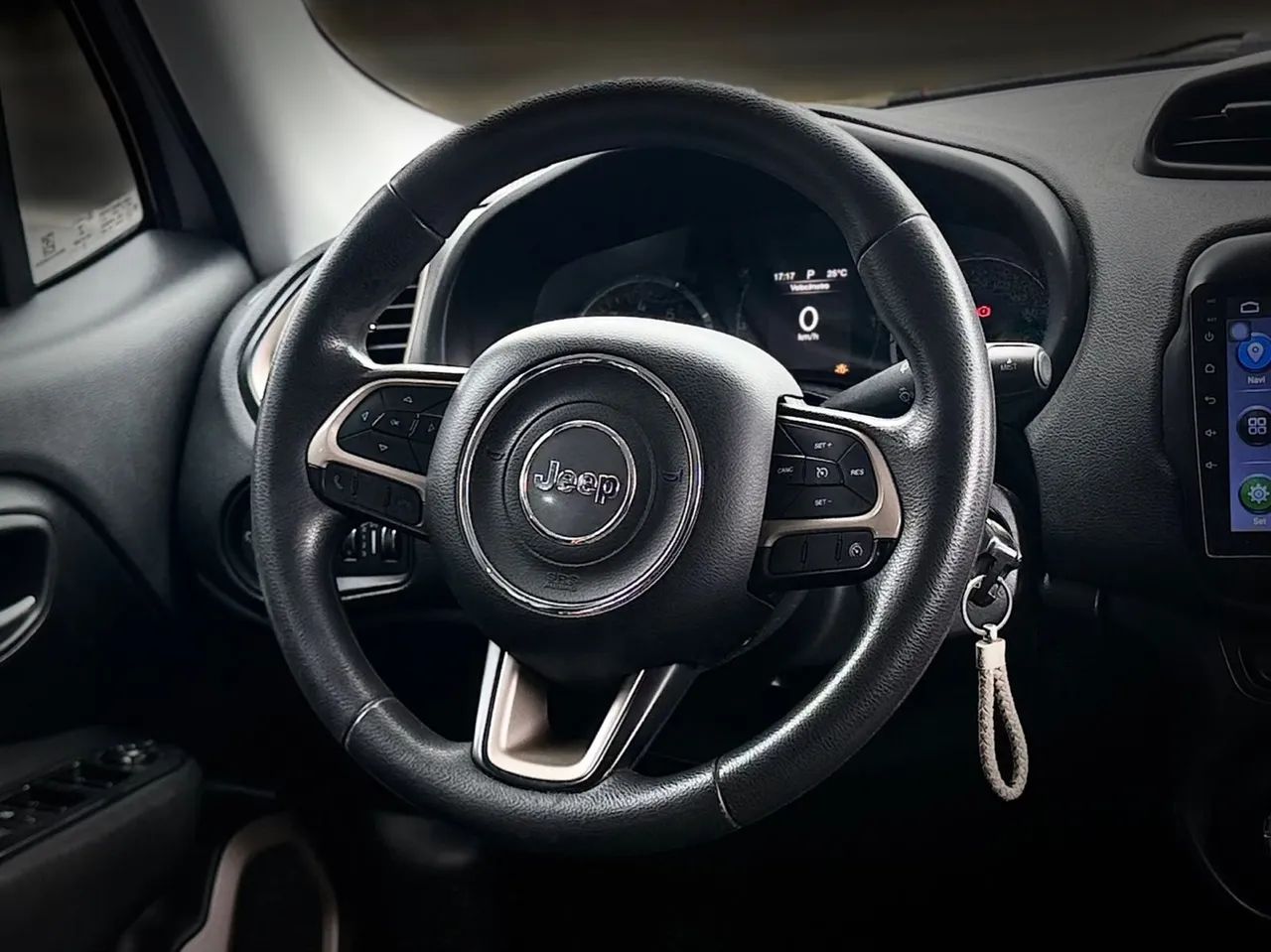 Jeep Renegade Sport 1.8 4x2 Flex 16V Aut., foto 10 de 18