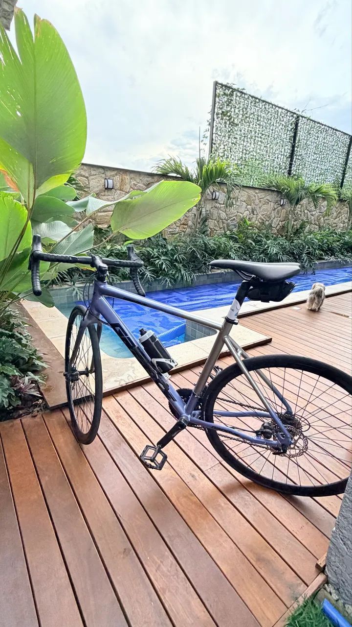 BICICLETA GROOVE SPEED - PRATICAMENTE NOVA 