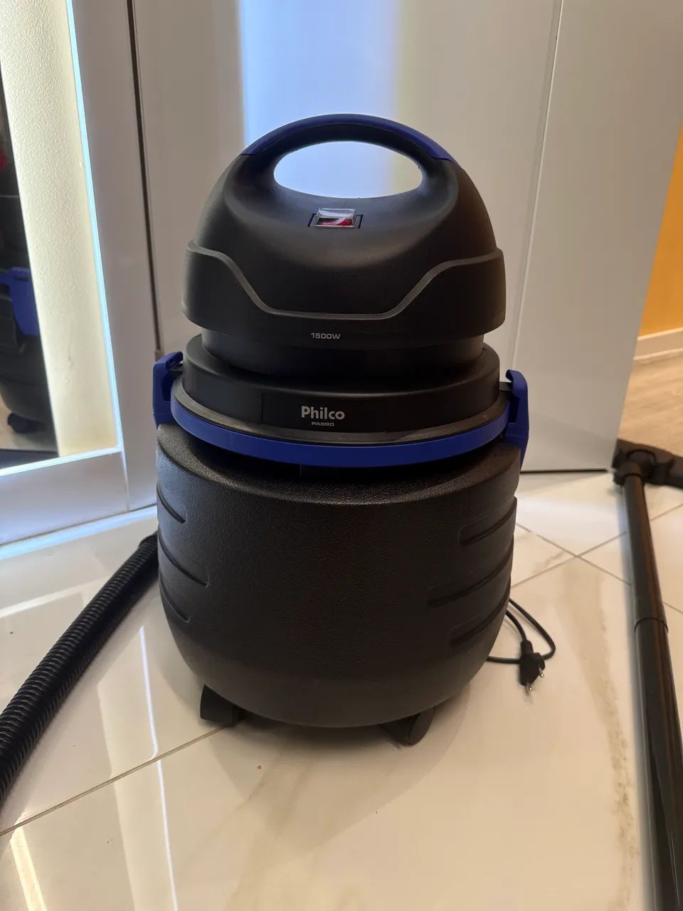 Aspirador de Água e Pó da Philco 1500W