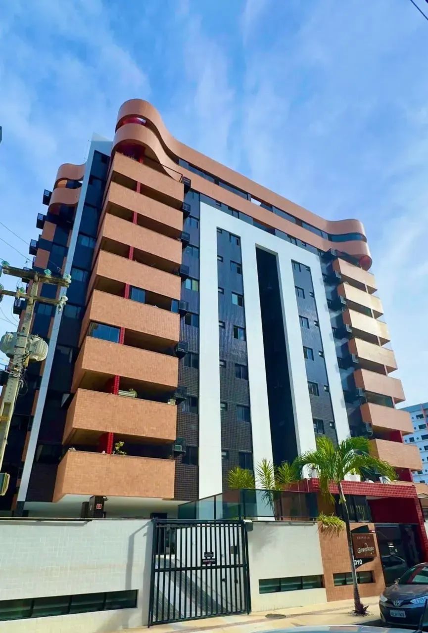 vendo apartamento 3 quartos no edificio via Grandesso ponta verde