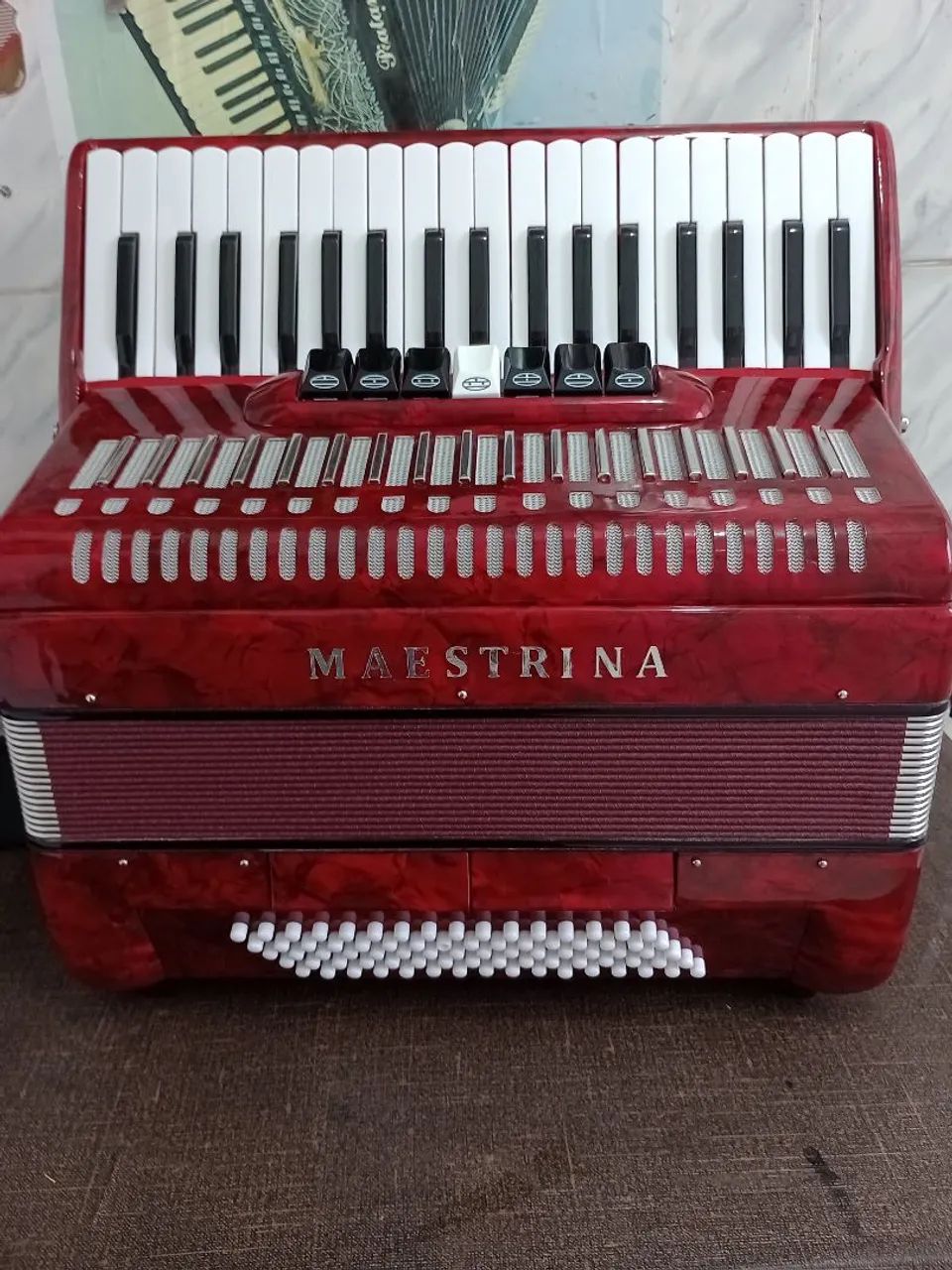 Sanfona maestrina 80 baixos - Foto 4