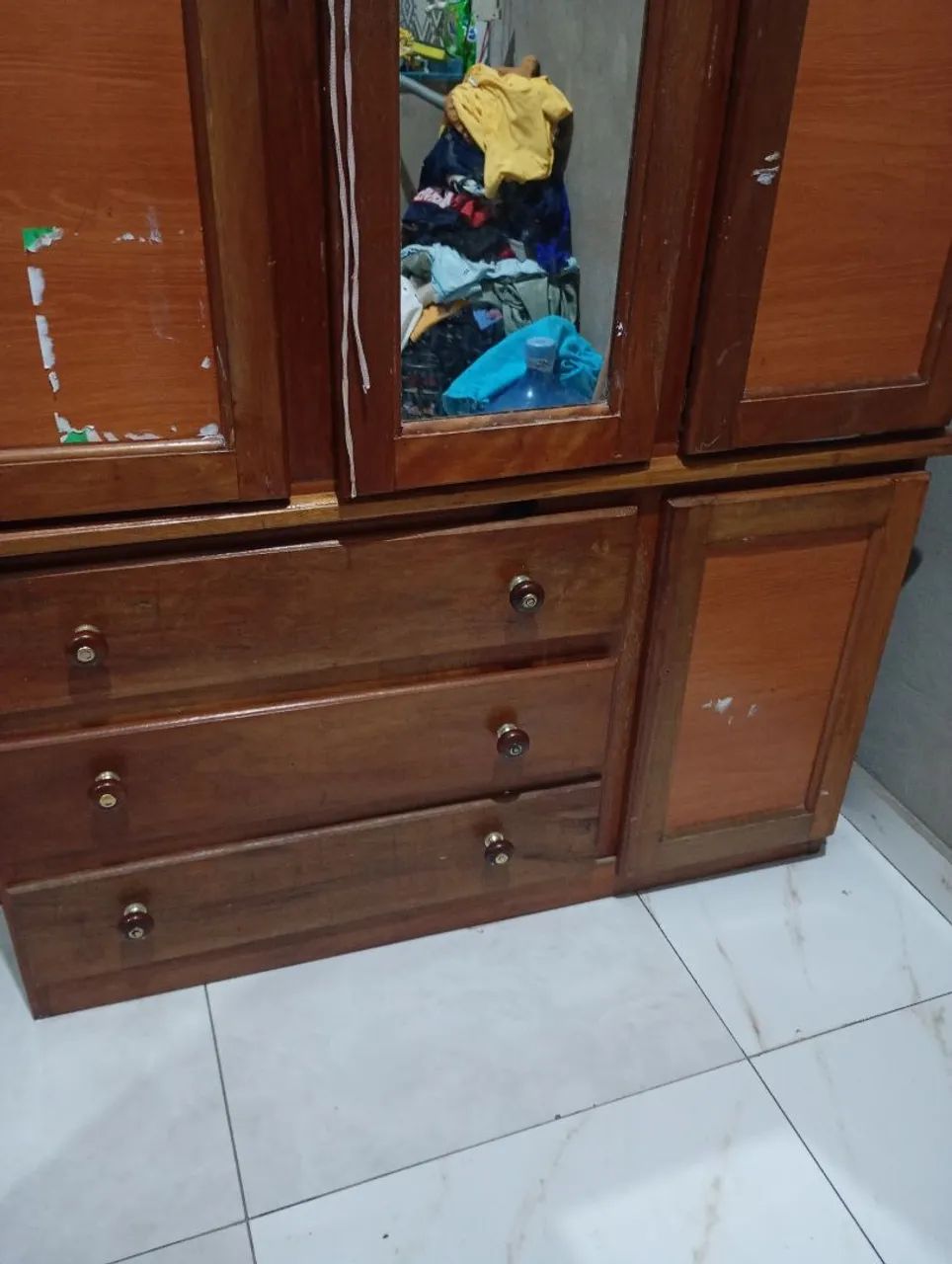 Guarda-roupa solteiro 
