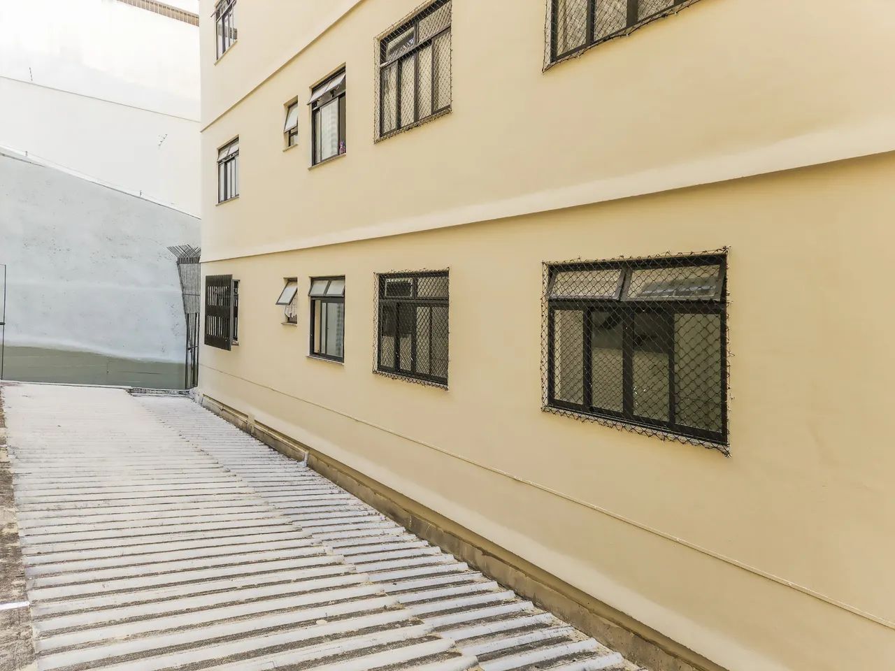 Apartamento com 2 quartos e vaga no Centro para venda - Foto 2