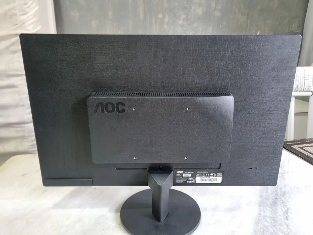 Monitor AOC 21,5 Full HD - Foto 2