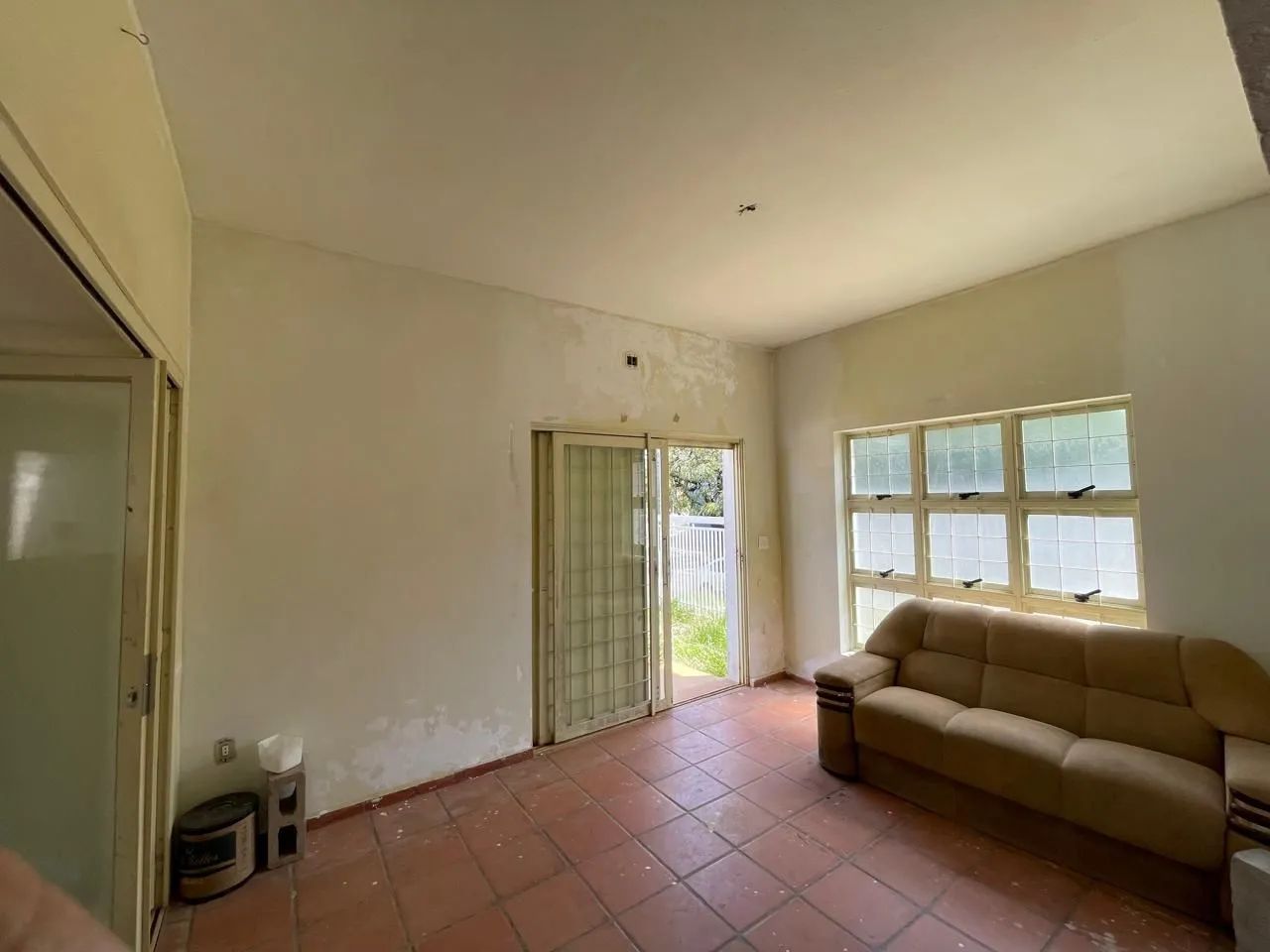 ÓTIMA CASA COMERCIAL NA CHACARA DA BARRA 760 MIL - Foto 3