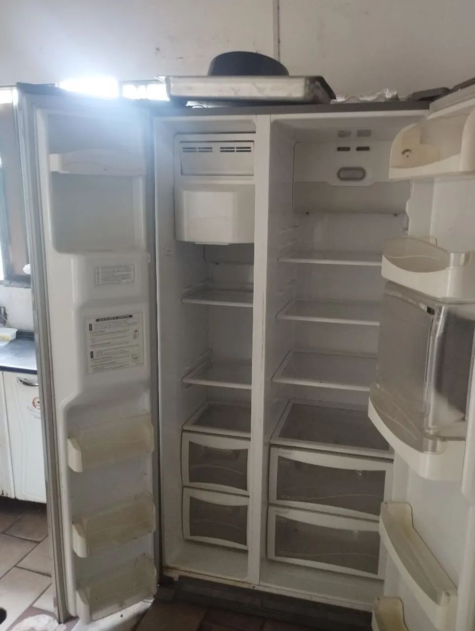 Vendo geladeira 