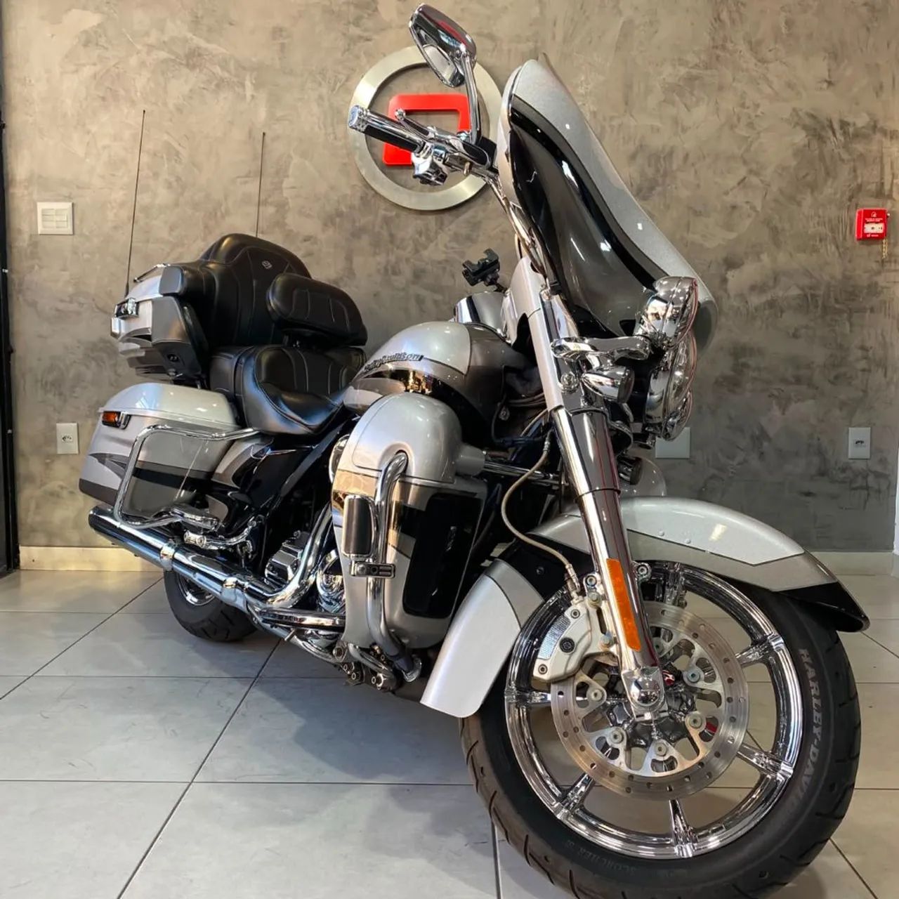 CVO LIMITED FLHTKSE - Foto 4
