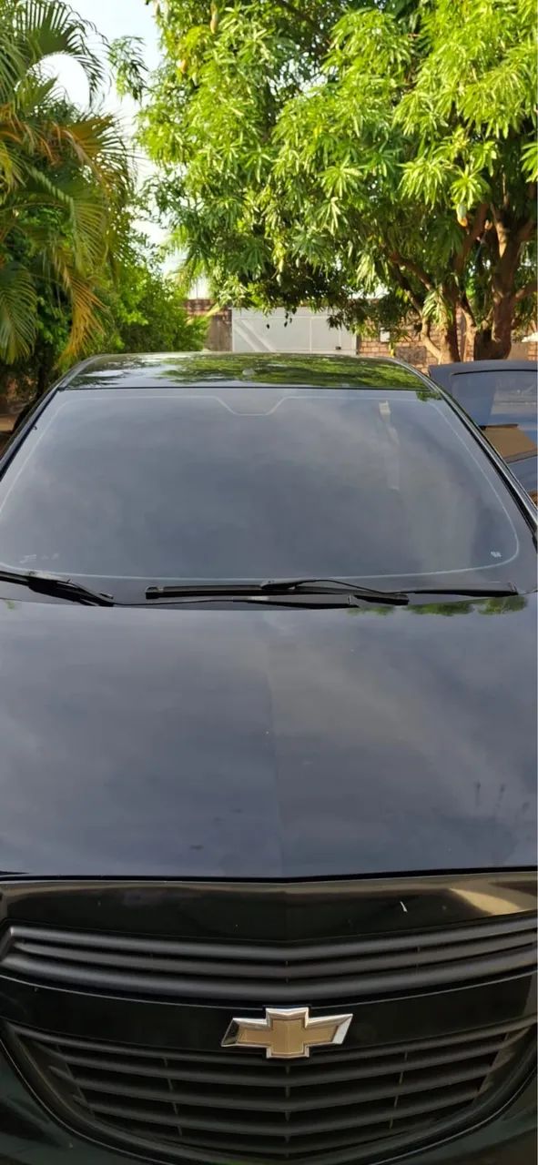 Chevrolet Onix JOY Hatch 1.0 8V Flex Mec. 4P 2018 - Foto 4