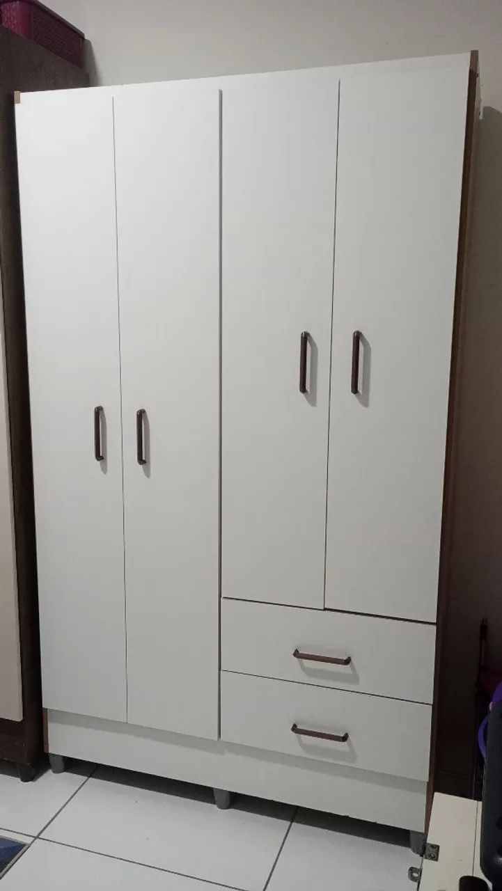 Guarda roupa infantil 