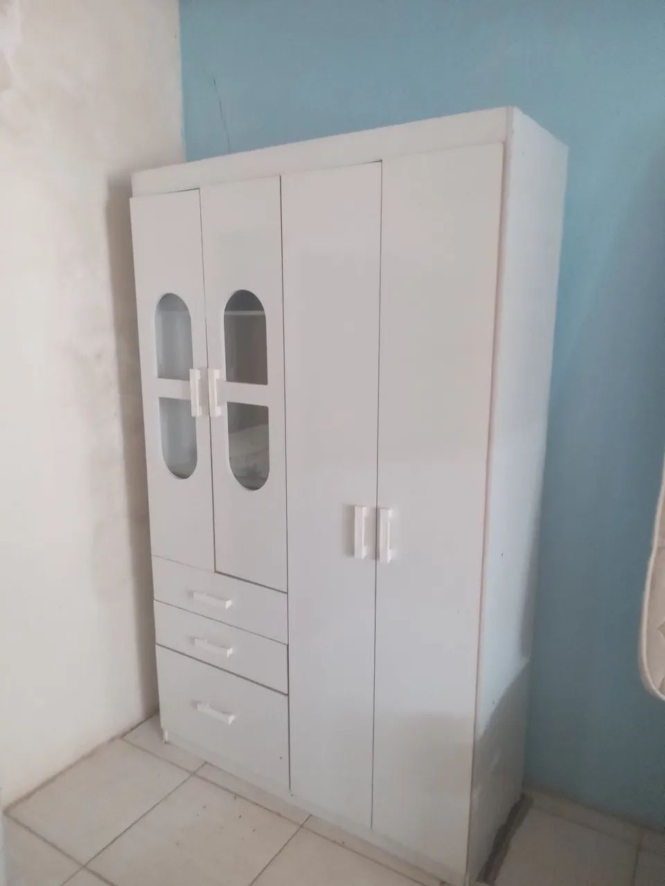 Guarda roupa solteiro 