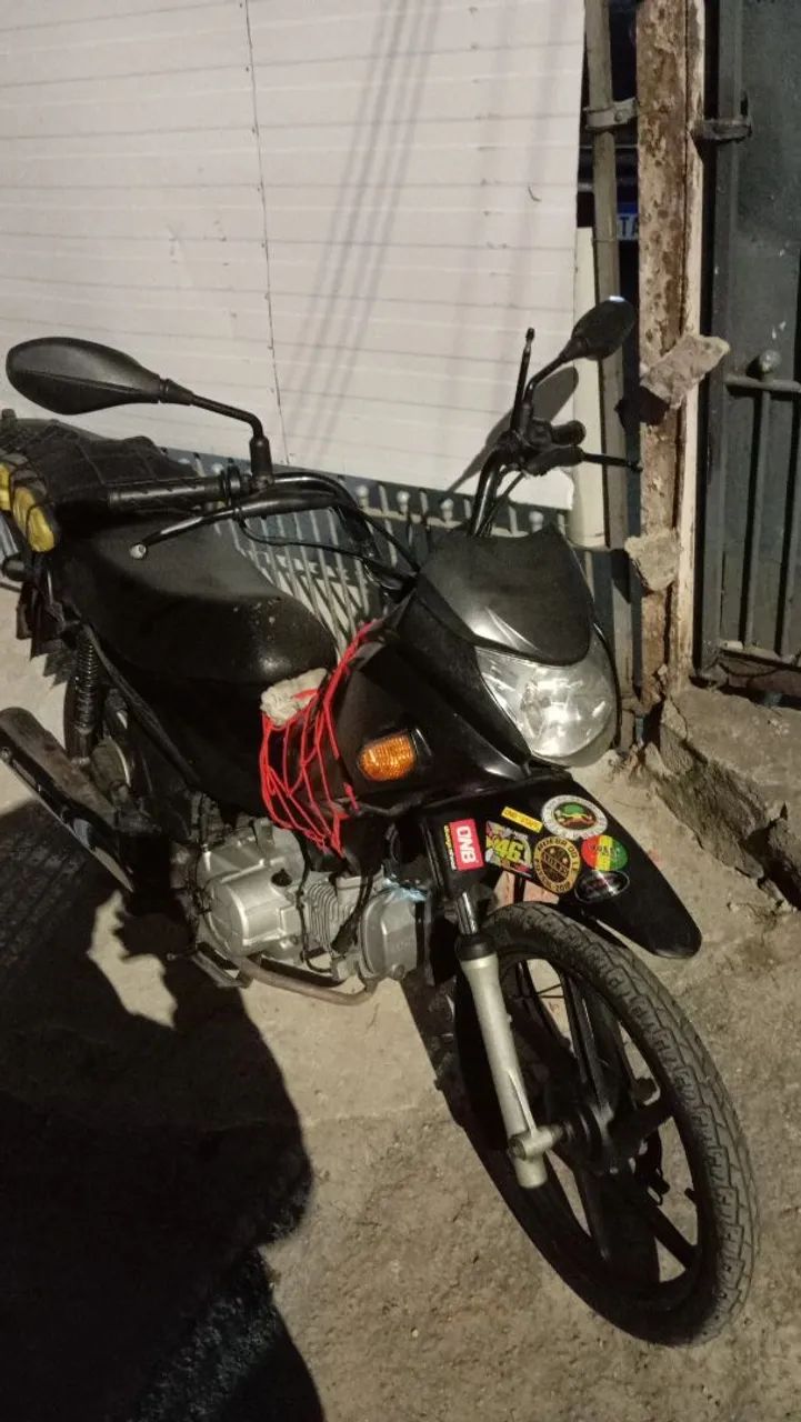 MOTO MUITO BEM CONSERVADA E CUIDADA - Foto 2
