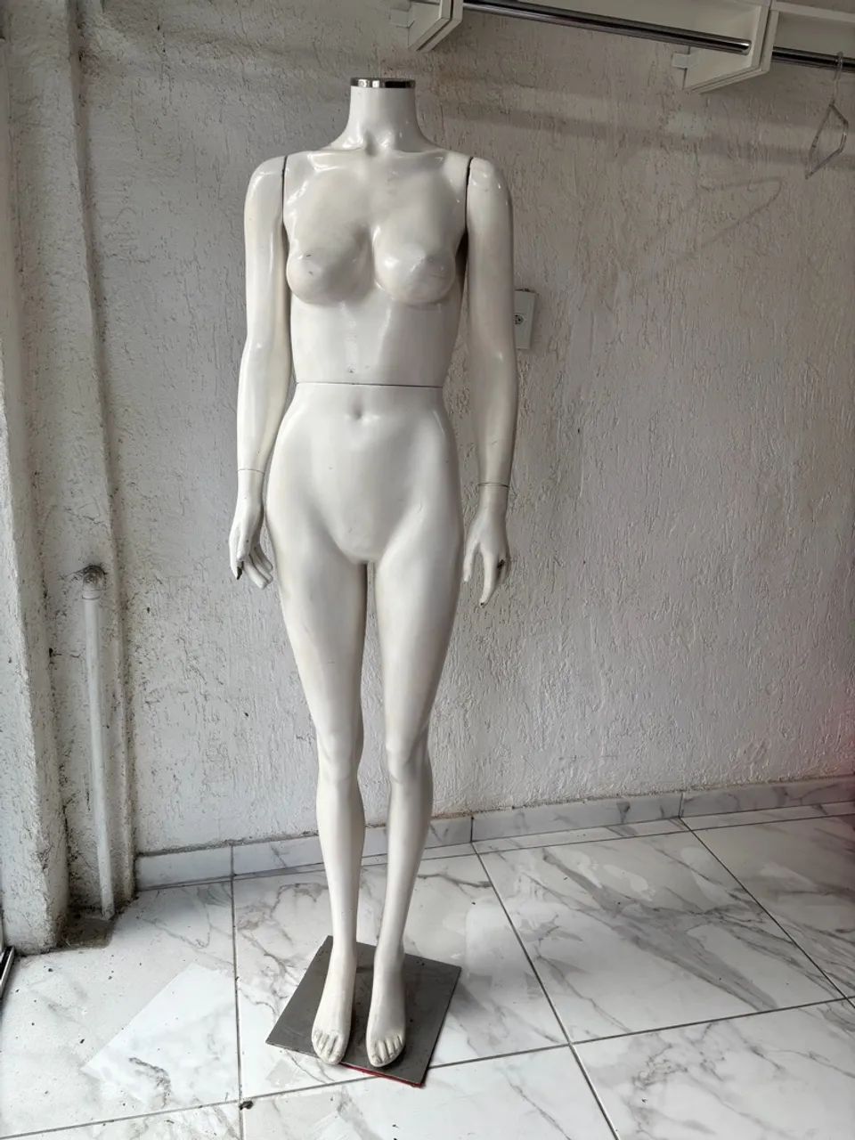 Manequim feminino