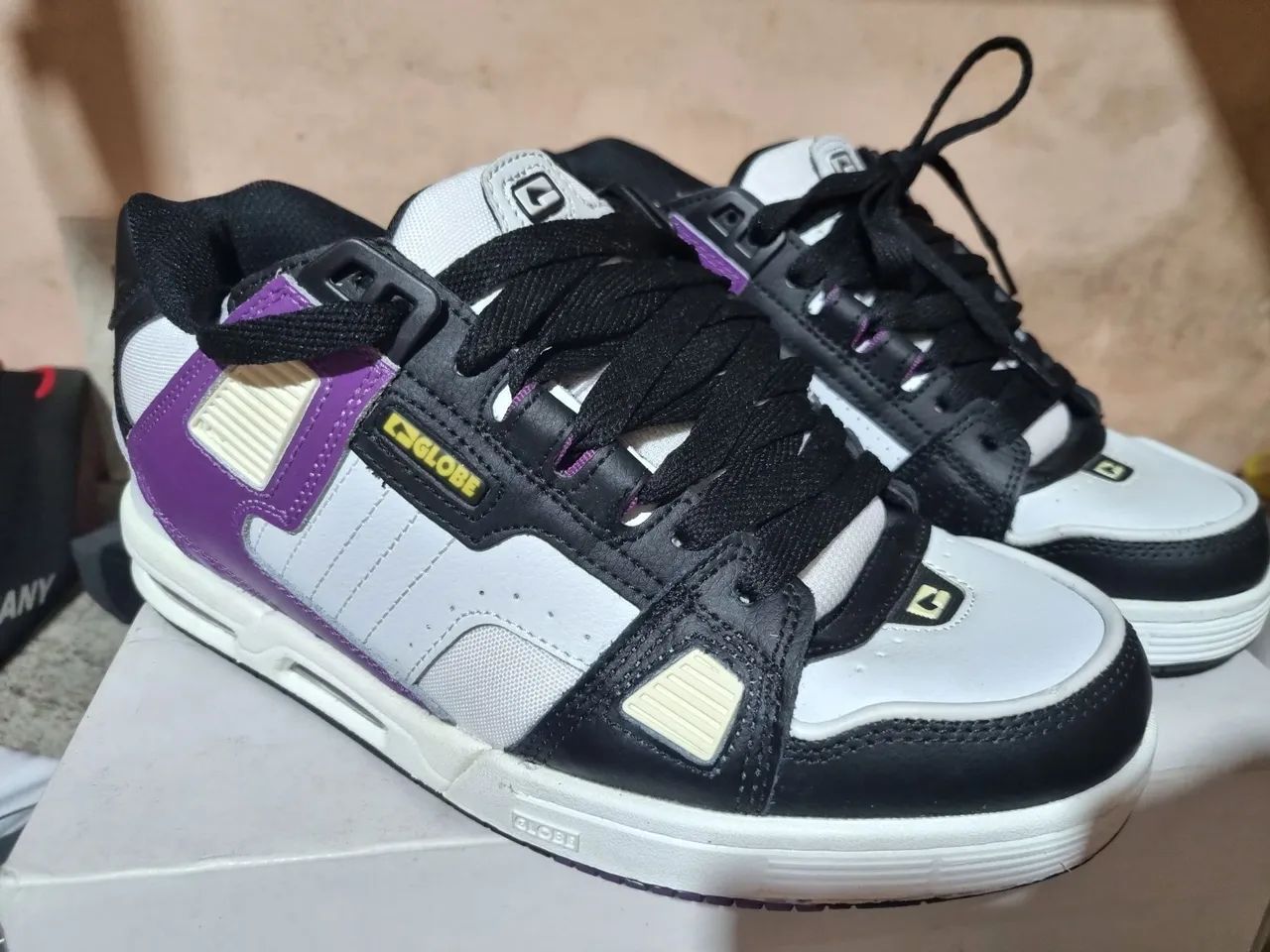 Tênis Globe Sabre 42 (11us) - Foto 2