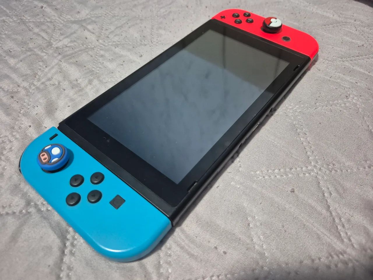 NINTENDO SWITCH V2 bloqueado+ ACESSÓRIOS 
