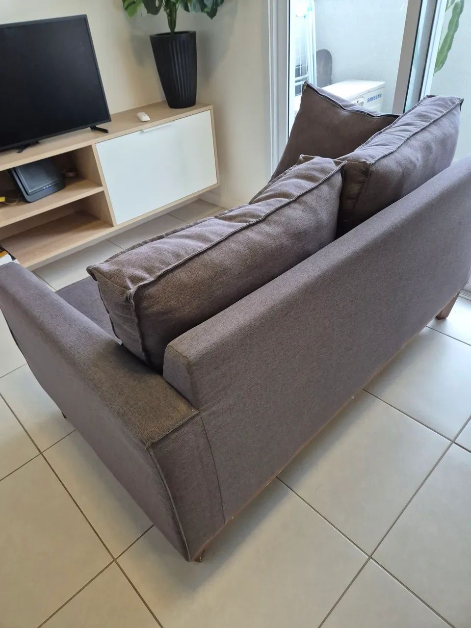 Sofa mobly 2 lugares  - Foto 2