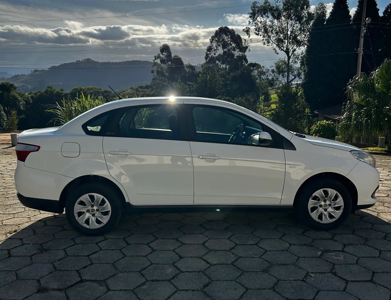 Fiat Grand Siena 2013