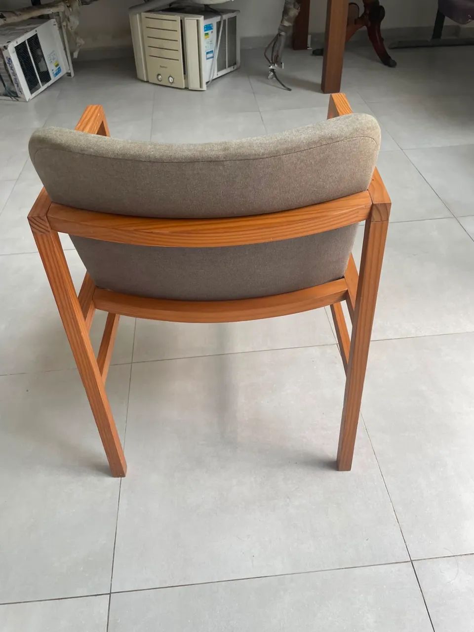Vendo cadeira poltrona marca: tokstok - Foto 2