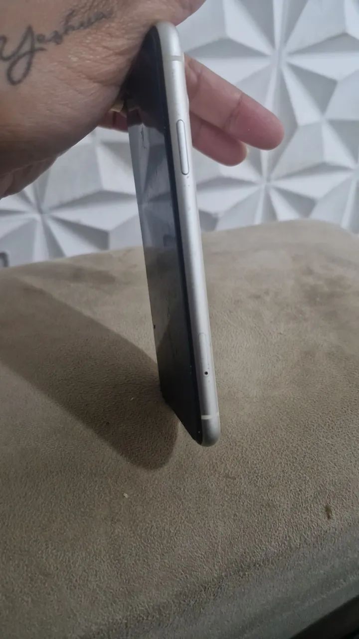 Vendo iphone 11 - Foto 2