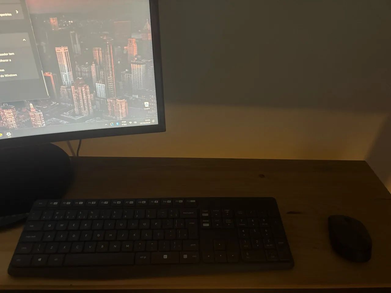 DESKTOP Lenovo Intel Core i5 - 9400T + MONITOR SAMSUNG CURVO 27? - Foto 2