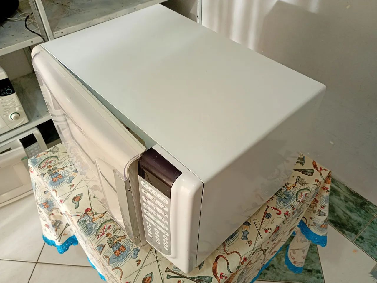 Microondas Electrolux MEF41 31 Litros 127 Volts  - Foto 4