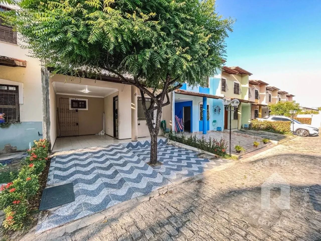 Casa com 3 dormitórios para alugar, 94 m² por R$ 2.360,00/mês - Maraponga - Fortaleza/CE - Foto 2