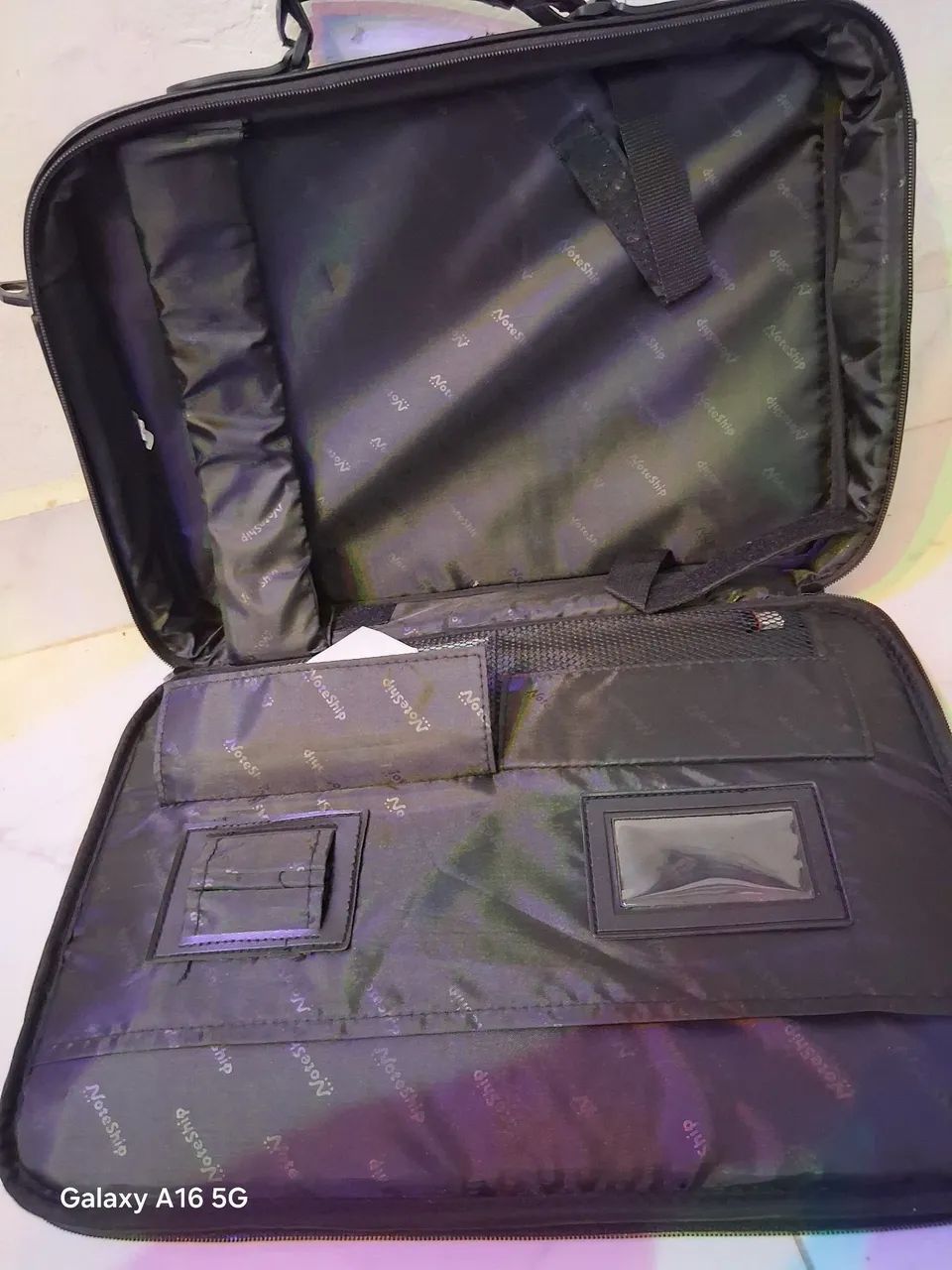 Vendo uma mala notebook 