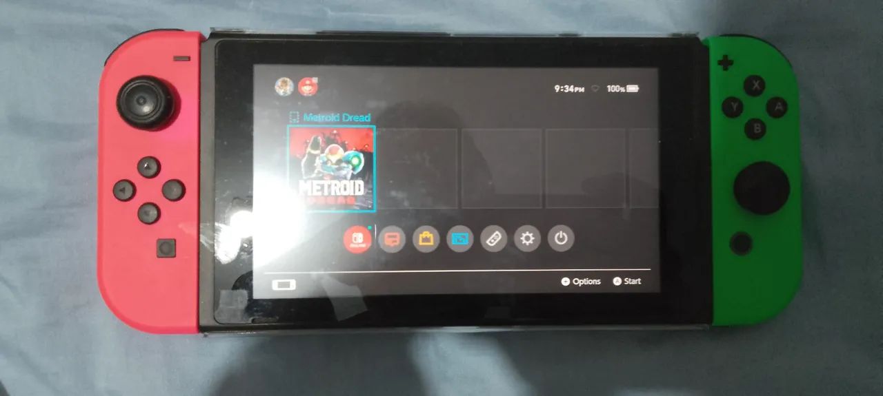 Console Nintendo Switch (v1) - Bloqueado, com jogo