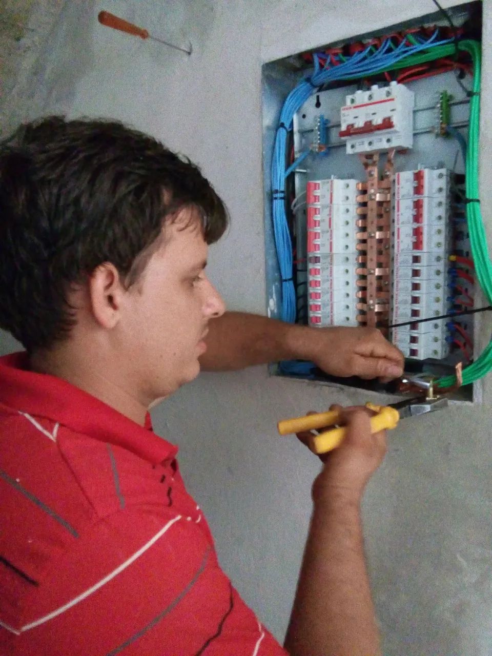 Eletricista 24hs - Foto 4
