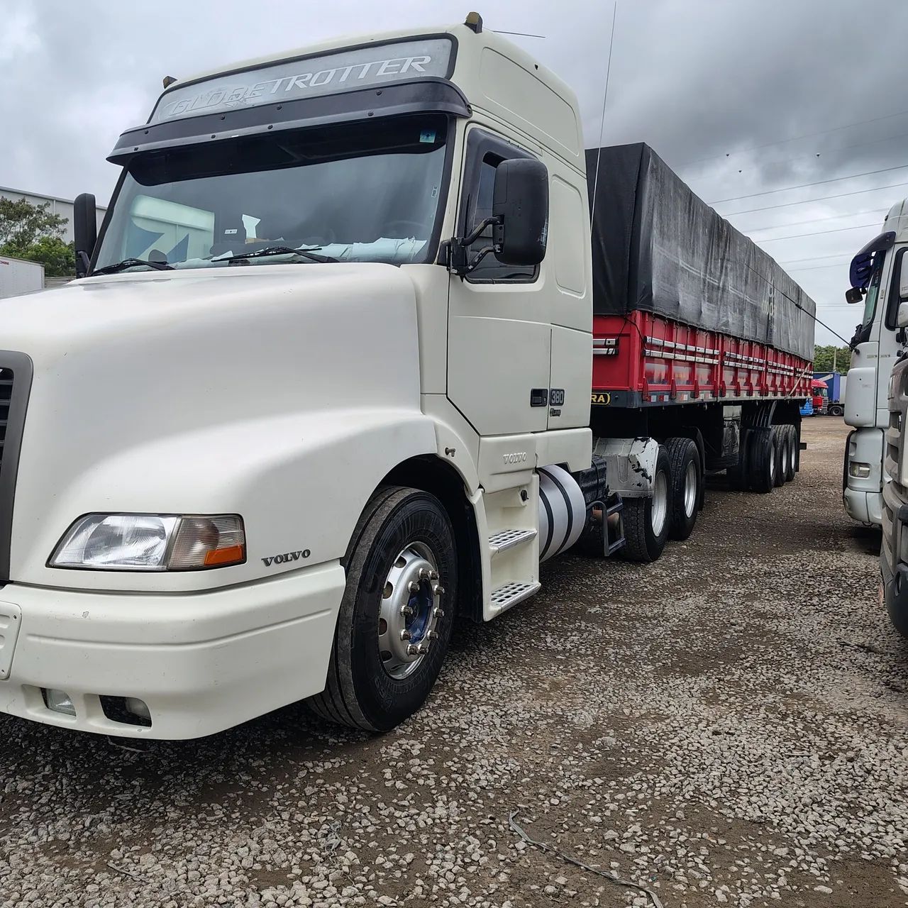 Volvo NH 12 380 - Foto 4