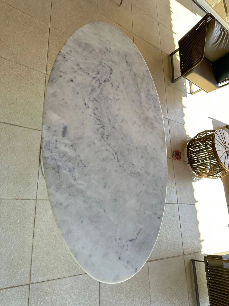 Mesa Saarimen oval 6 lugares - Foto 4