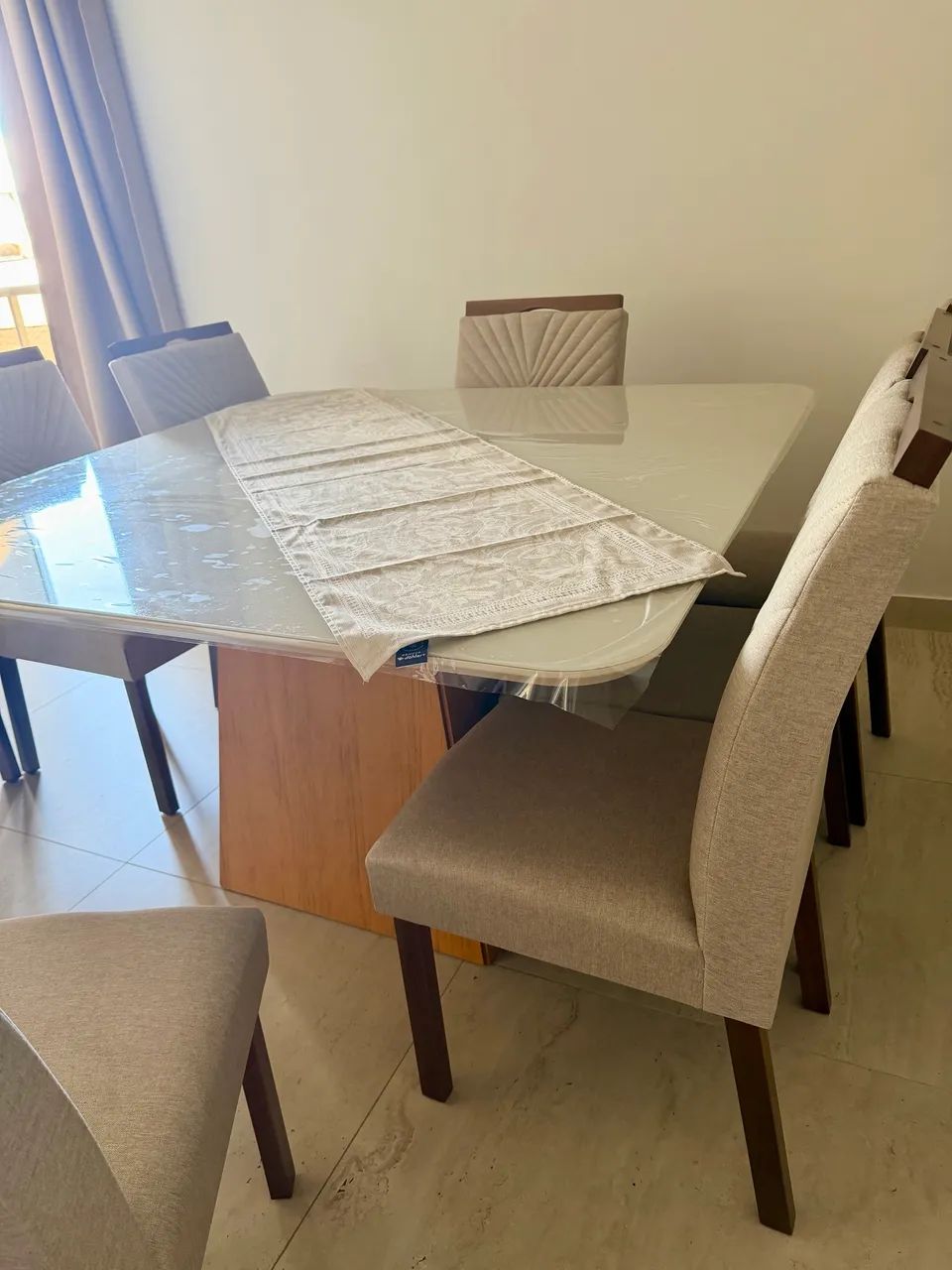 Mesa 8 Cadeiras 