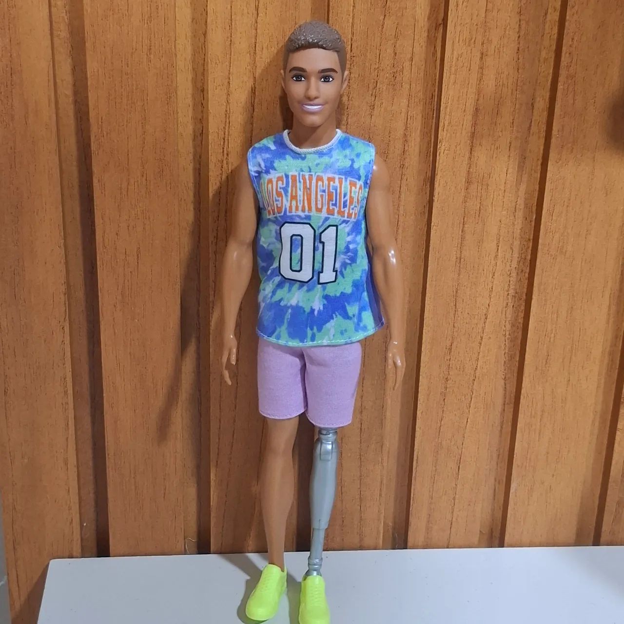Boneco Ken da Barbie 212 Perna com Prótese