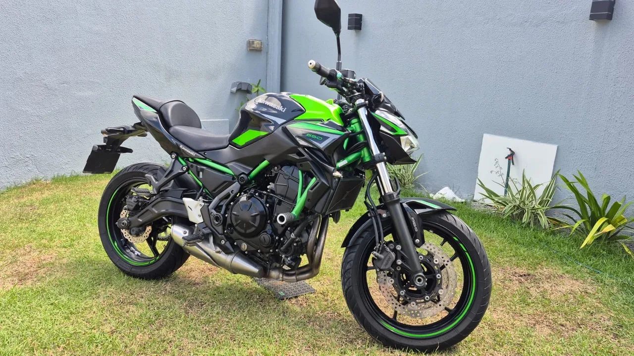 Kawasaki 650 2022 - 1524825876 | OLX