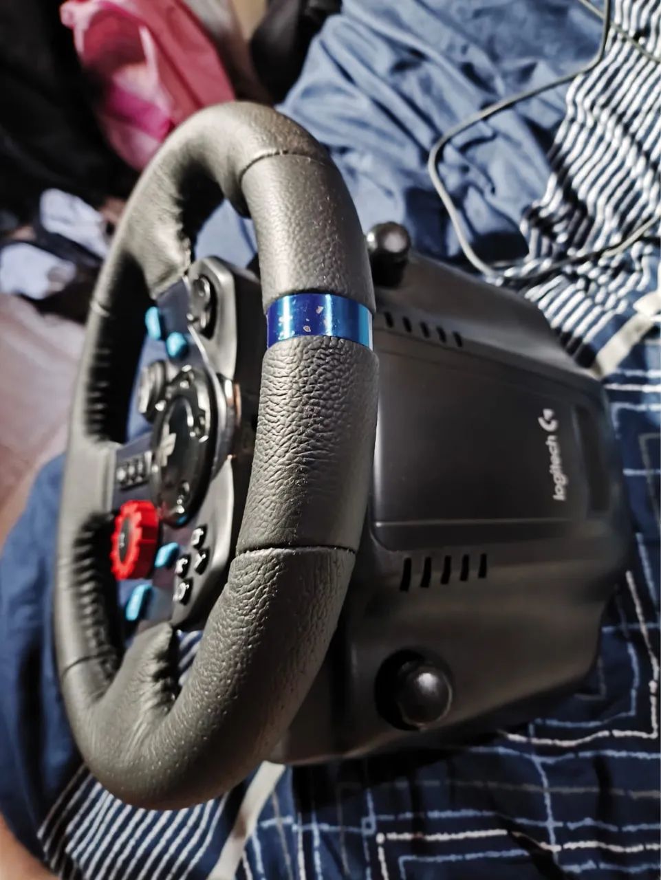 Logitech G29 Driving Force com volante e pedais a venda.  - Foto 5
