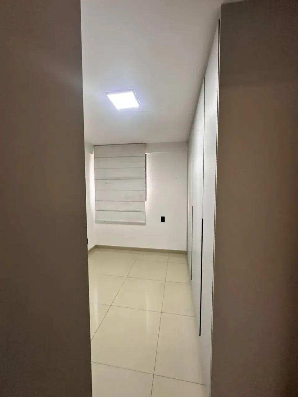 Alugo excelente 2/4 com varanda-ar condicionado e móveis fixos na jatiúca . - Foto 5