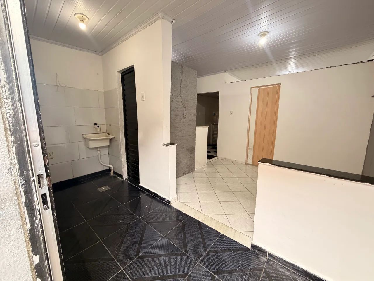 Venda de casa em Santíssimo 