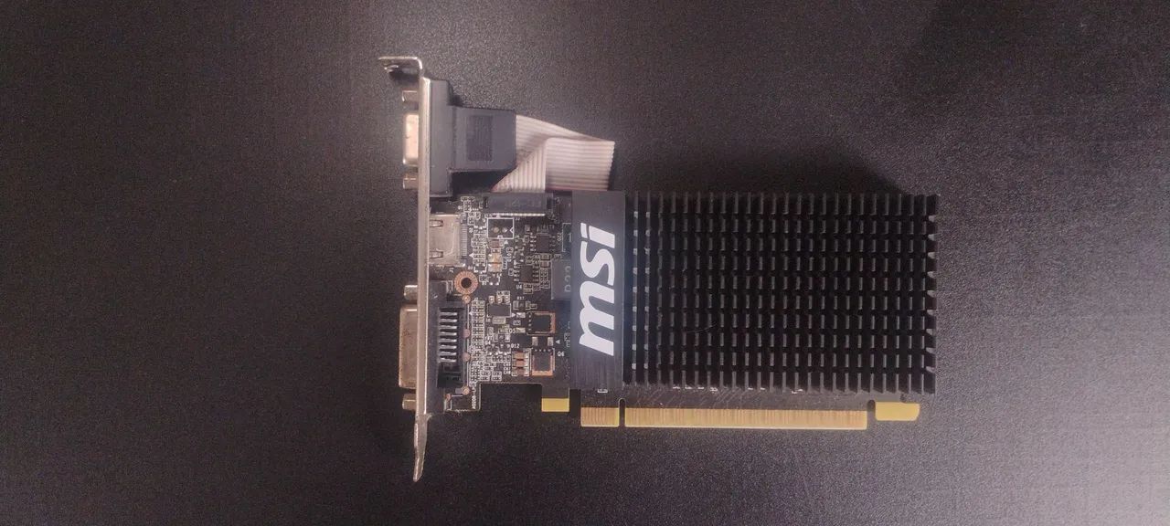 Placa de vídeo GT 210