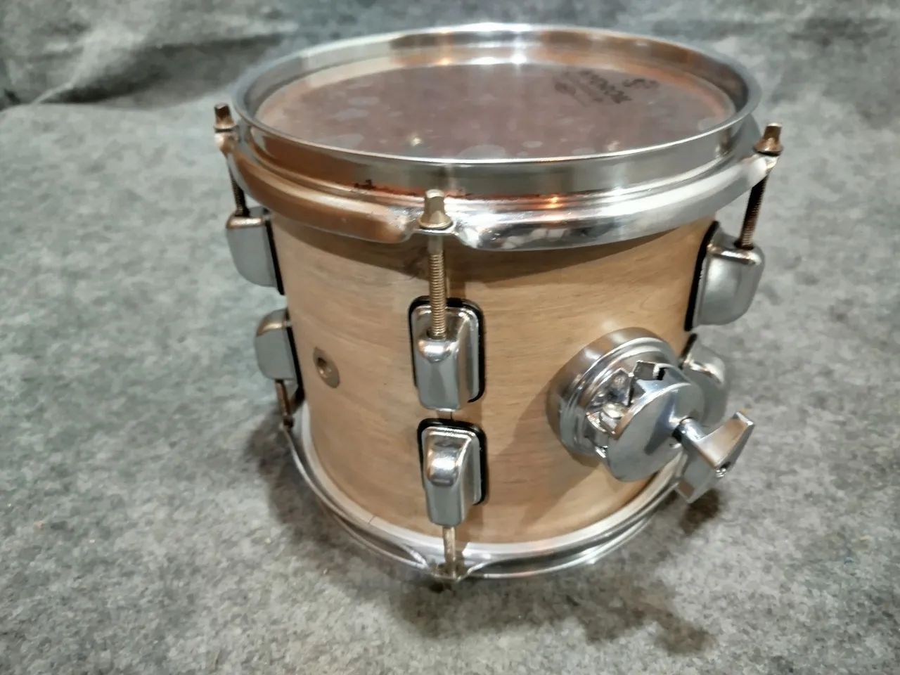Tom 8x7 ADAH Classic Wood em Bom Estado - Instrumentos musicais