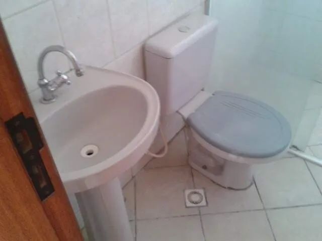 Casa geminada de 01 quarto no Estoril - Foto 5