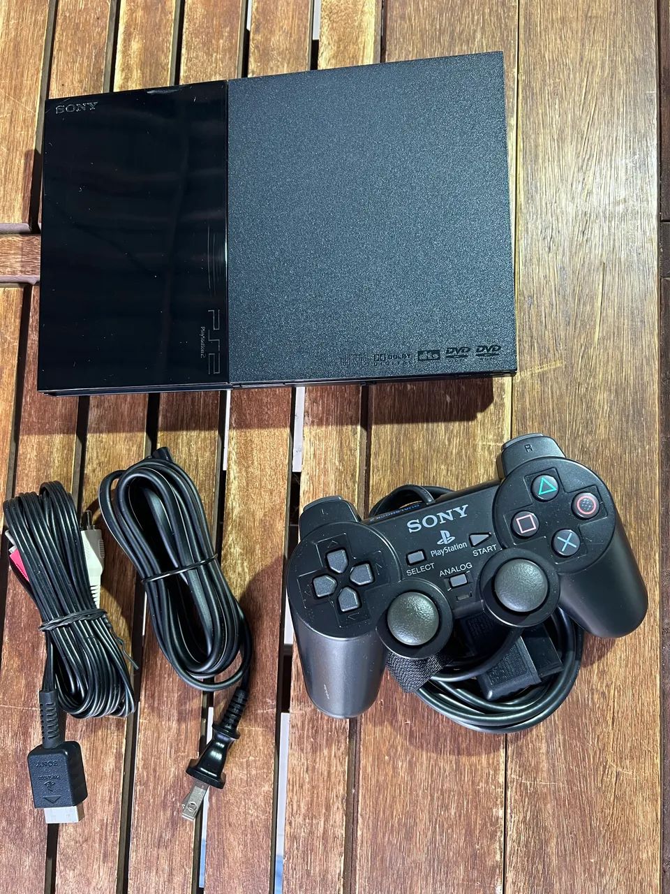 Vendo videogame PlayStation 2 Slim