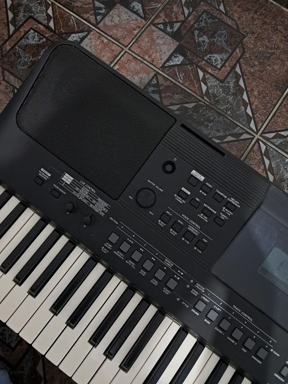 Teclado Yamaha Psr E 463 - Foto 2
