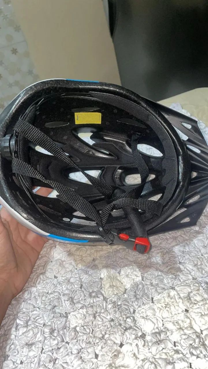 capacete de ciclismo ADX WT-012 SL-718 em azul, branco e preto. - Foto 4