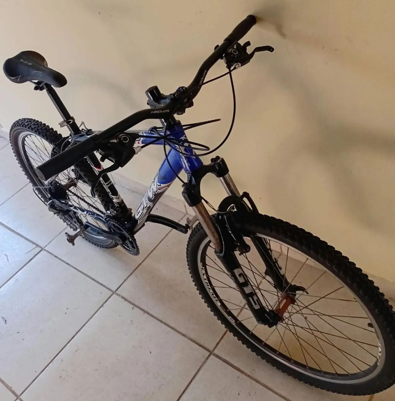 Bicicleta aro 26 alumínio  - Foto 3