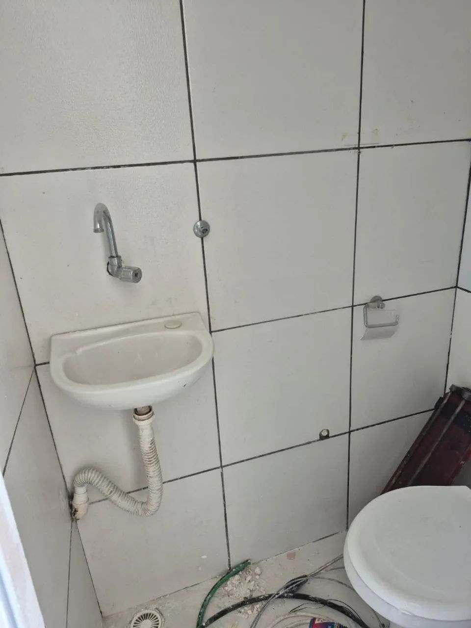 Alugo lojas no térreo em água fria  - Foto 3