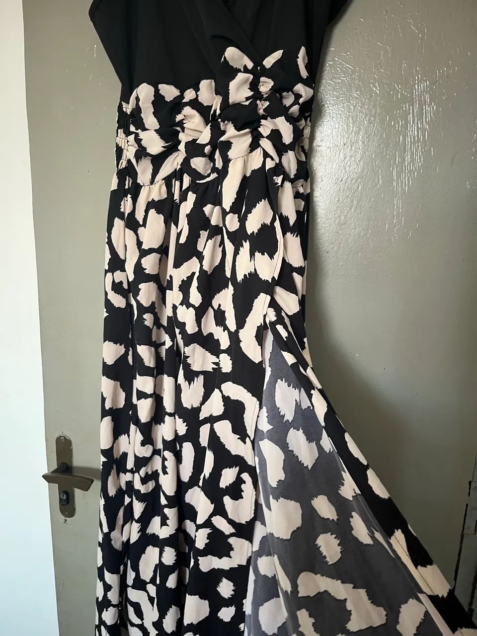 Vestido da SHEIN nunca usado 